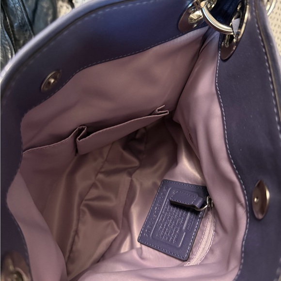 Coach Shimmery Purple Shoulder Bag with Clear Chain Detail - Picture 4 of 6
